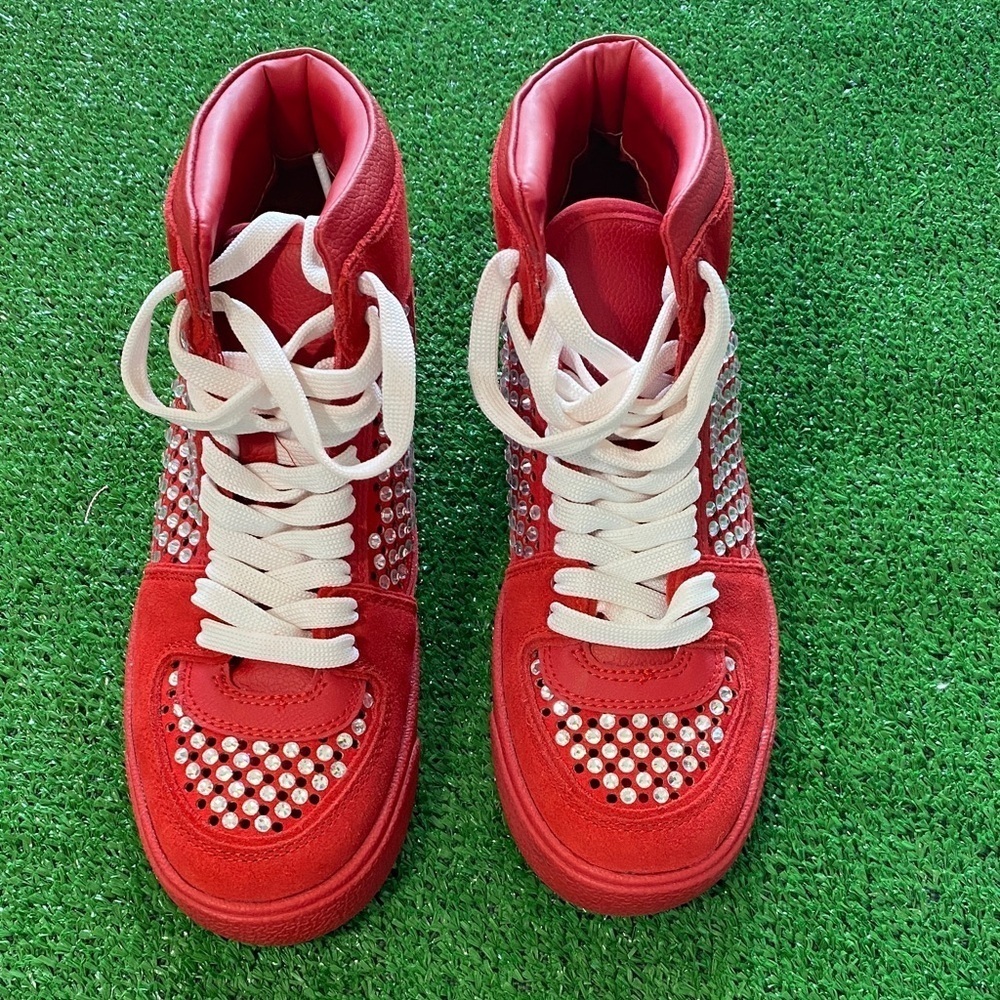Gianni Bini Evie Red Rhinestone High Top Sneakers Women Siz7.5 Suede Leather U-2 - Picture 1 of 7